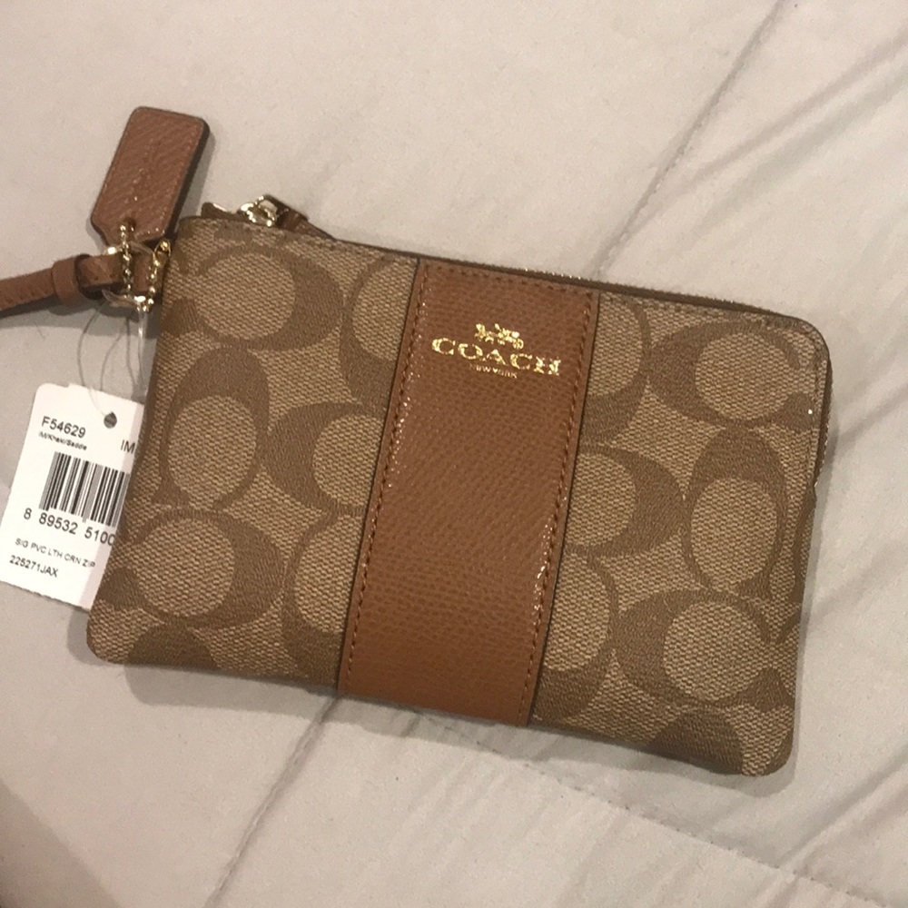 Coach Wristlet Brand New